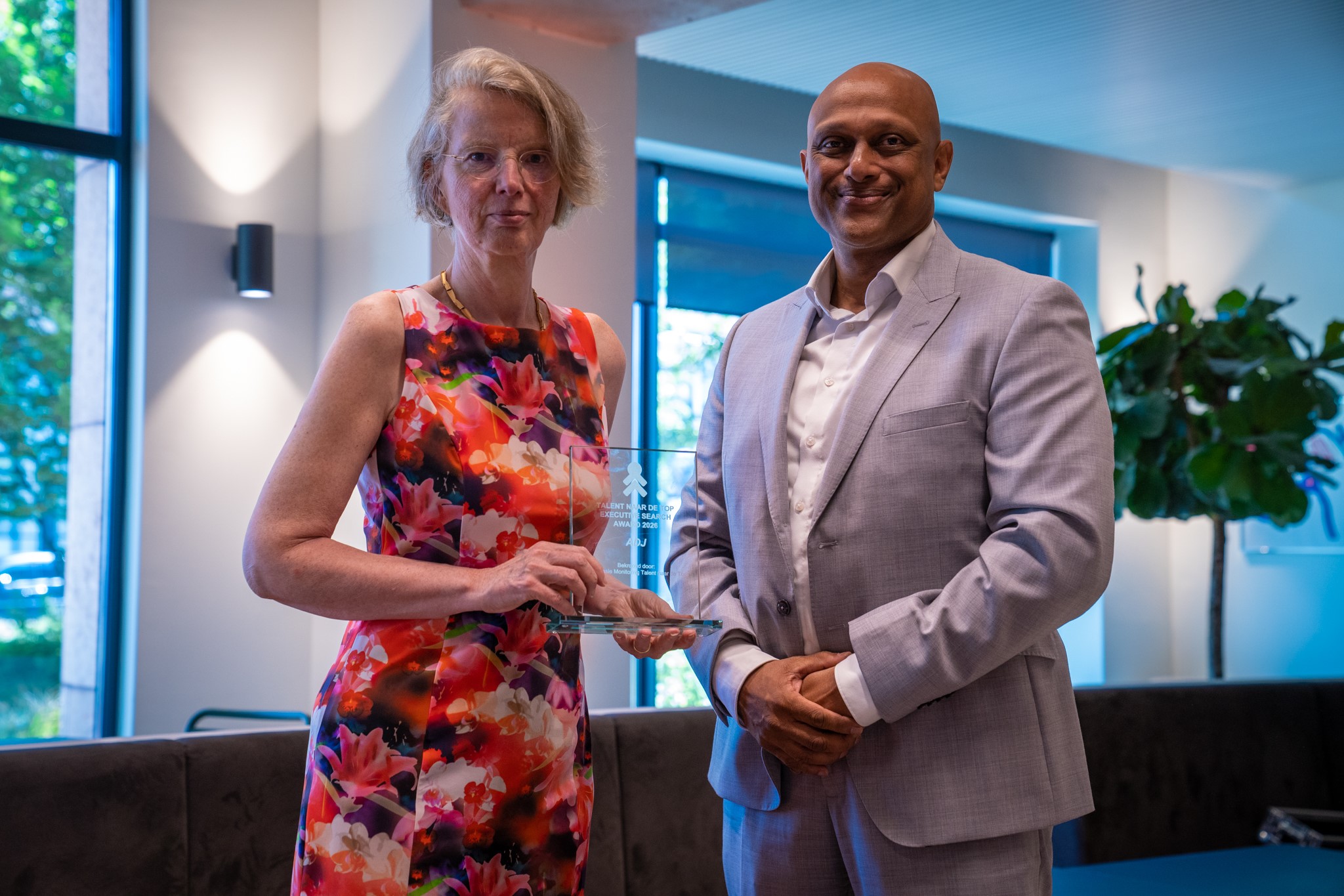 ADJ wint de executive search award
